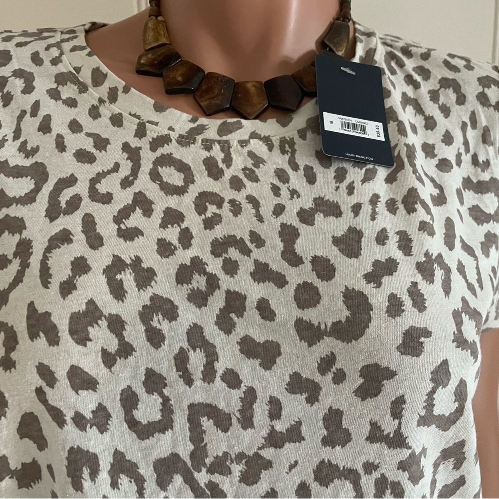 Lucky Brand, leopard styled tee-shirt. NWT - Picture 5 of 7